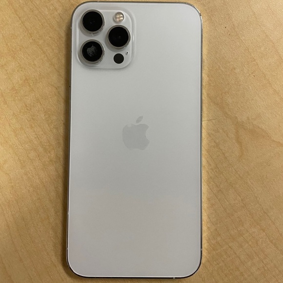 iPhone 12 Pro Max 128 Gb in Silver for T-Mobile